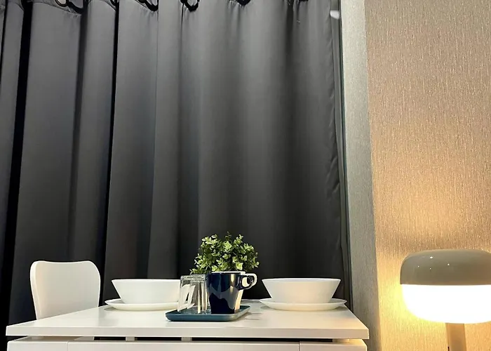 Thonglor Bts 1-min Walk Easy Check-in Laundromat *
