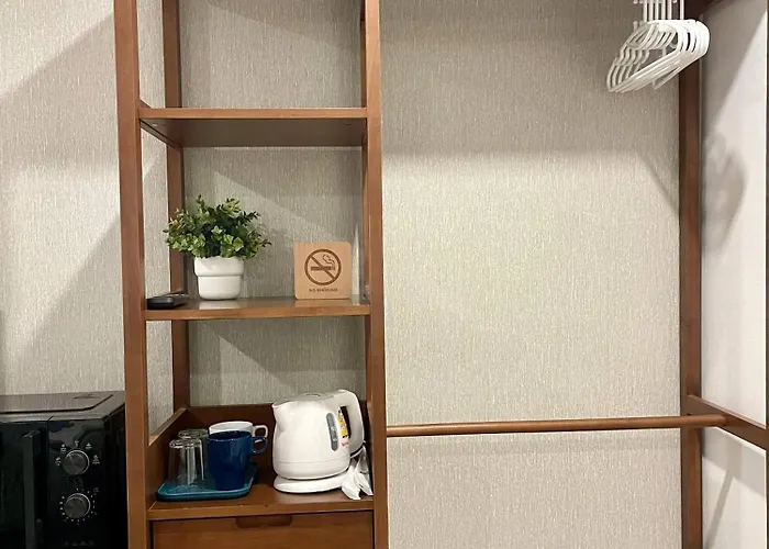 Thonglor Bts 1-min Walk Easy Check-in Laundromat